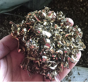 Iron and copper before magnetic sorting