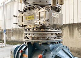 Plastic pellet pipeline iron removal system